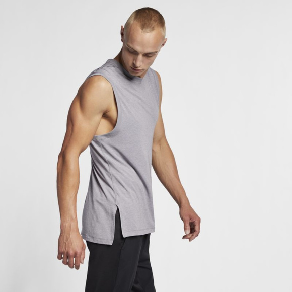 nike utility tank